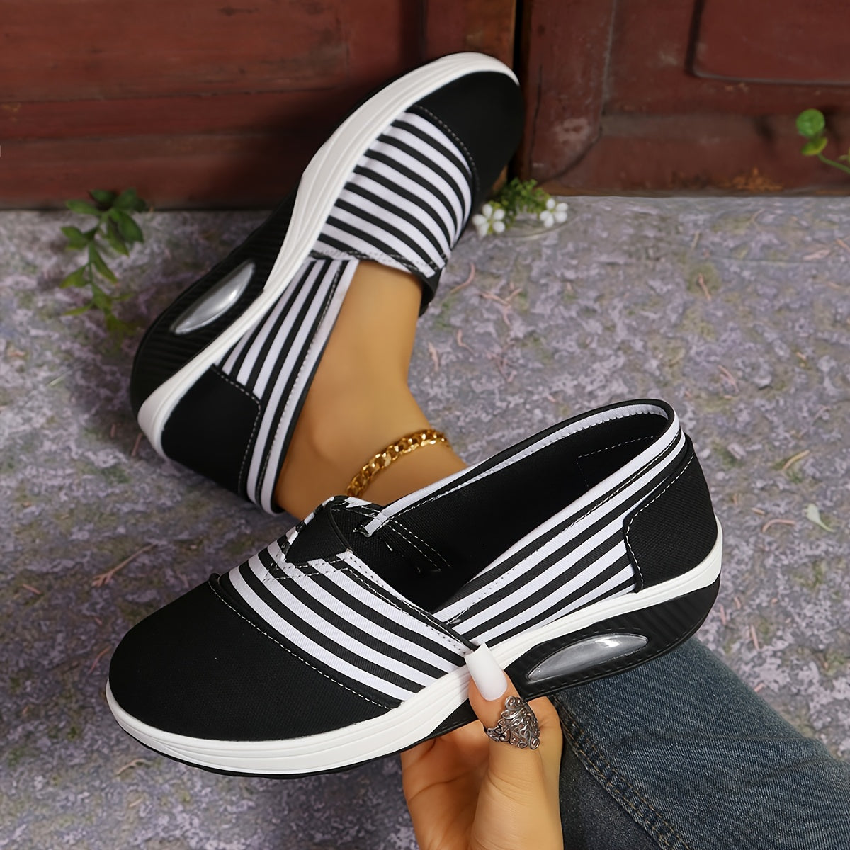 Grete | Komfortable slip-on ortopædiske sneakers med striber - Vellor Wear