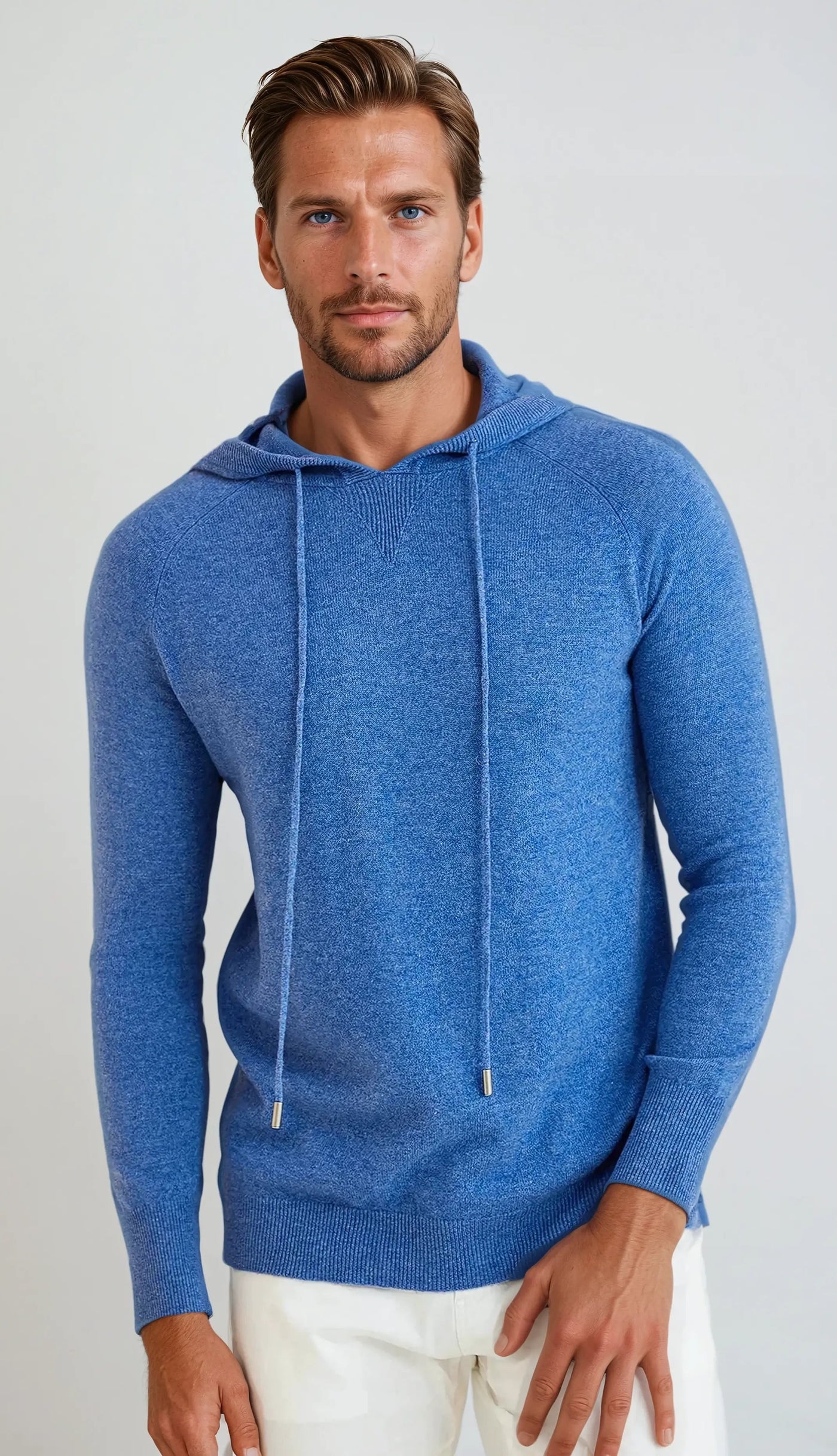Essentiel Cashmere Hoodie - Lysblå - Vellor Wear